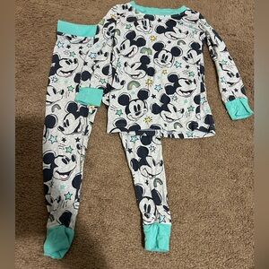 Mickey Forever Bamboo Set.